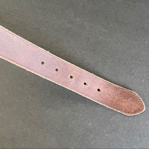 Gap leather belt with embroidered detail size 30 - Picture 6 of 10